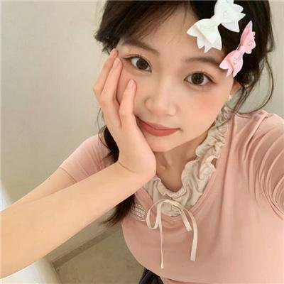 愿郎再吻妾朱唇